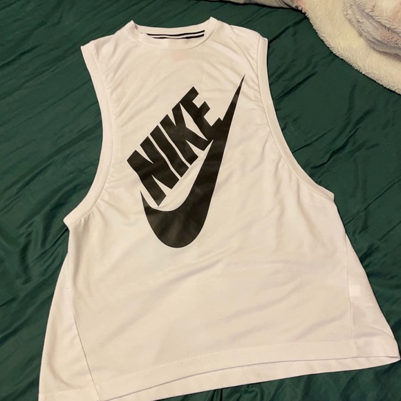 Nike Tops - Nike tank top